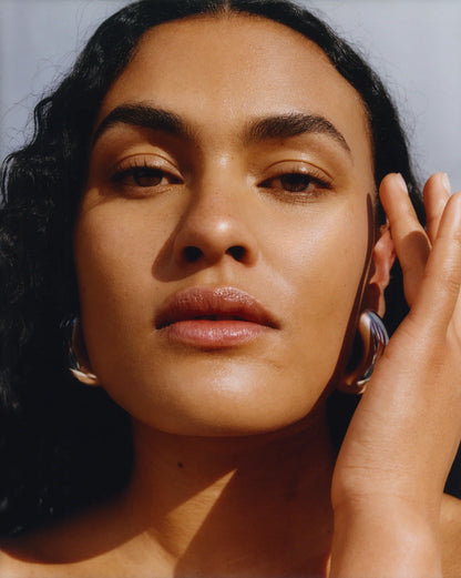 Unlock Radiant Skin with Futuredew Solid - Your Ultimate Glow Booster!